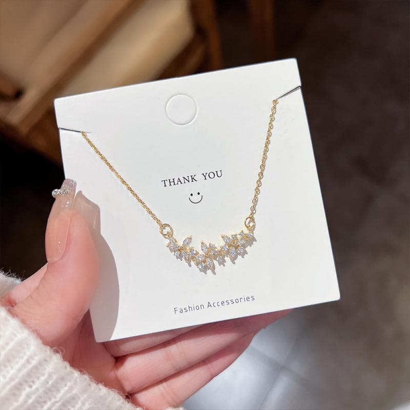 XiaoboACC Vòng Cổ Thép Titan Mạ Vàng 18k Mặt Hình Hoa Đính Đá Zircon - 38CM+6CM