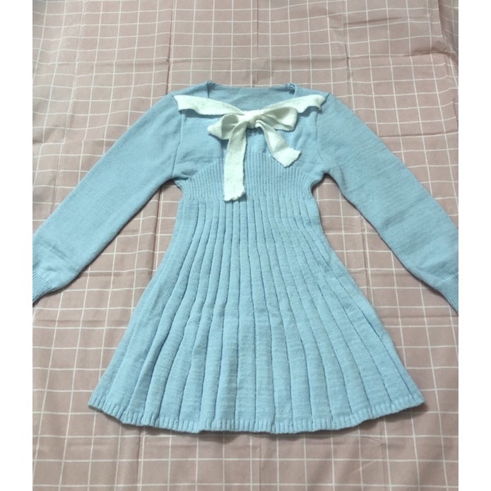 Váy Len Kèm Nơ Trắng