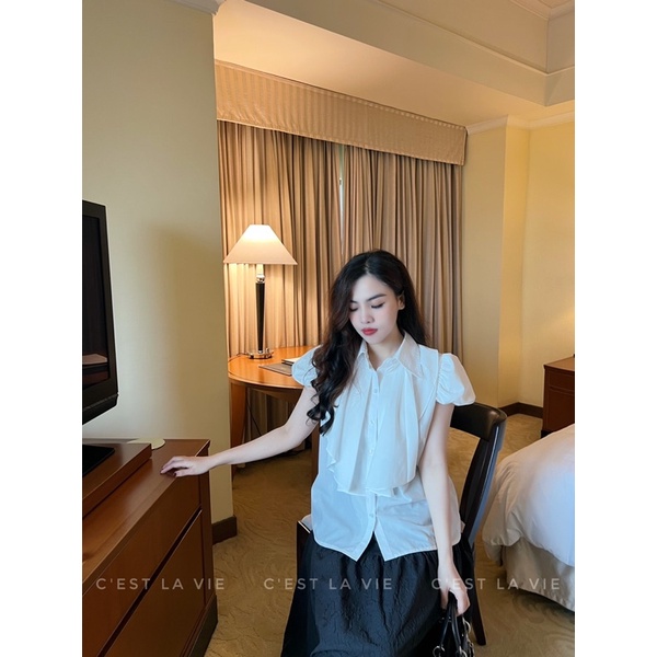 Áo sơmi cổ xếp ly tầng C'est la vie