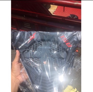 Chắn bùn trước winner x