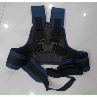 Đai địu cho bé đi xe máy