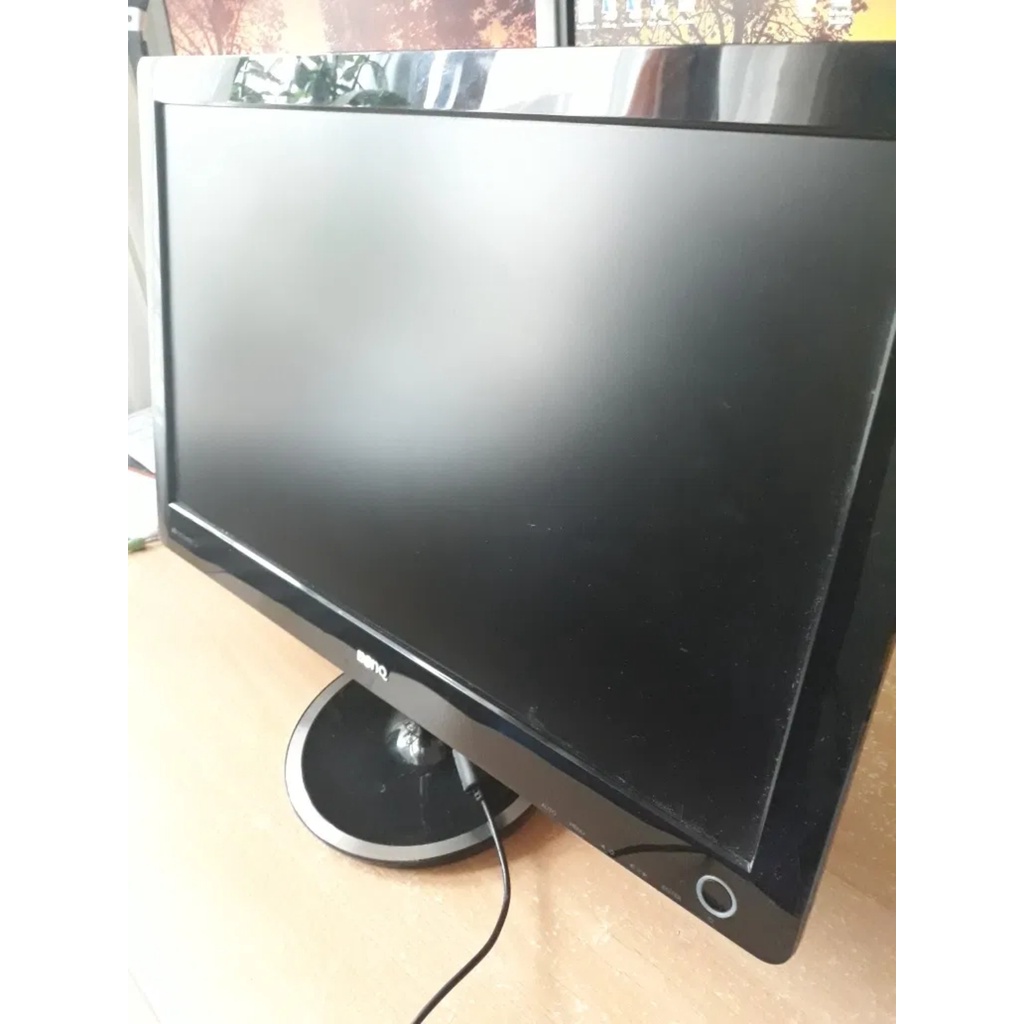 [Mã 159ELSALE hoàn 7% đơn 300K] Màn hình LED 19inch benq v920