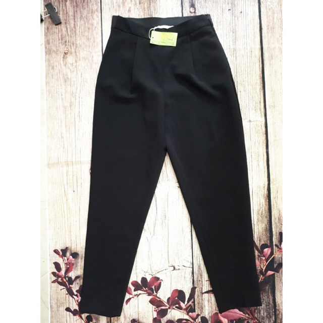 Quần baggy vải kate 130k