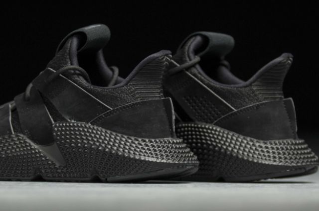Giày adidas prophere triple black | BigBuy360 - bigbuy360.vn