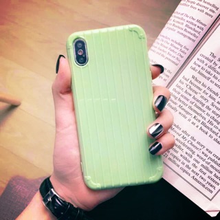 Ốp vali xanh-đen-hồng trơn iphone