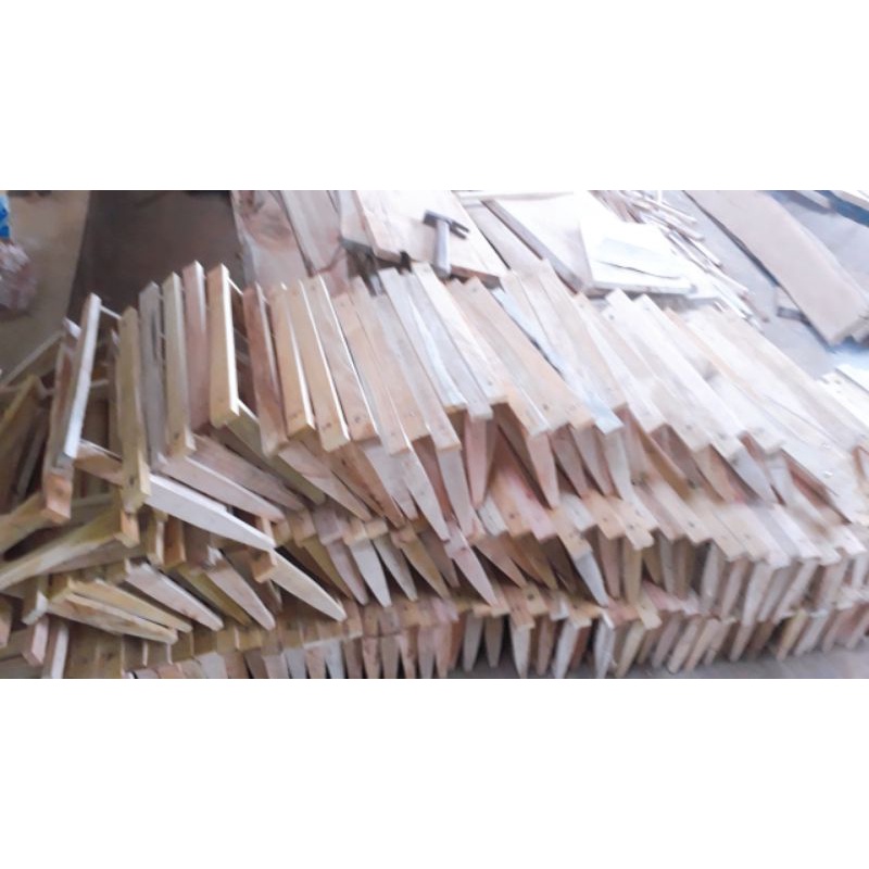 KHUNG CẦU ONG NỘI