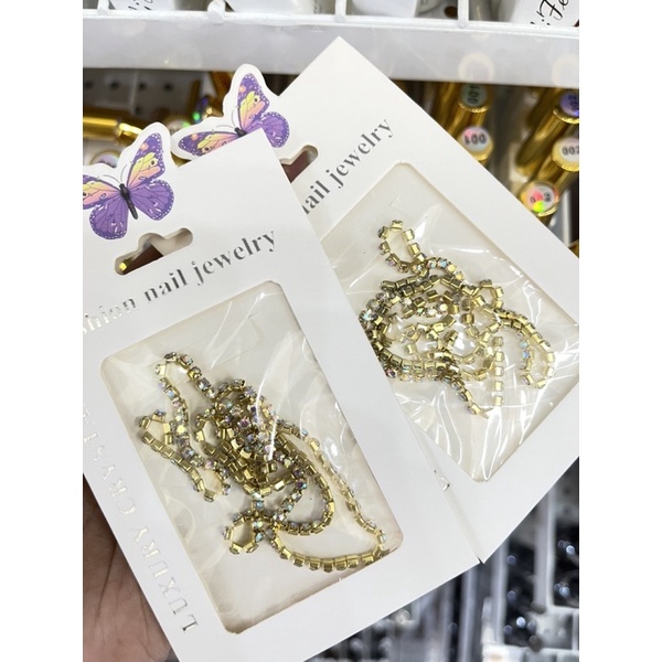 Dây xích đá ánh 7 màu