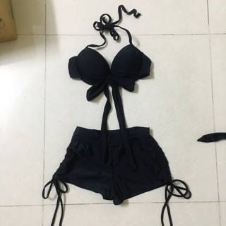  Bikini đồ bơi 2 mảnh áo gọng nâng ngực chéo eo mix quần short dây rút kín đáo màu đen 