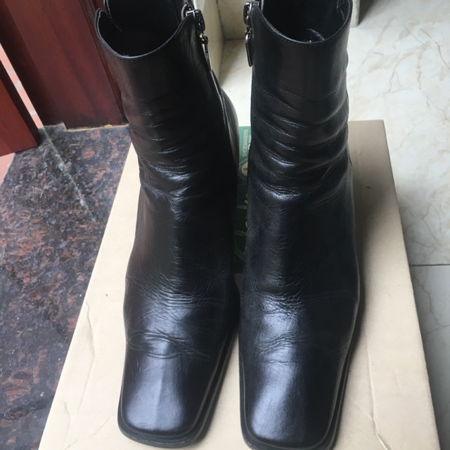 Boot da hàng thùng