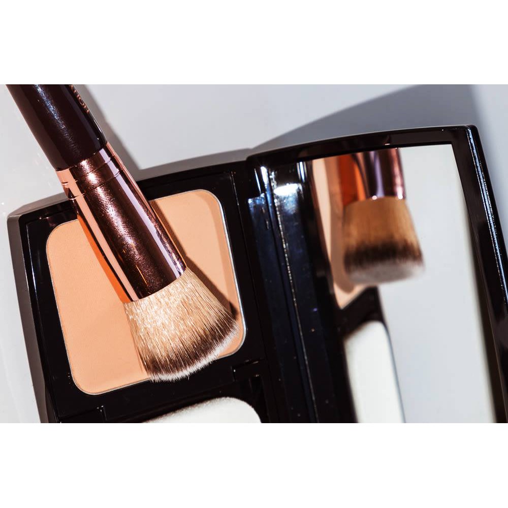 Charlotte Tilbury - Cọ 2 đầu Charlotte Tilbury Hollywood Complexion Brush - Face Contour Brush