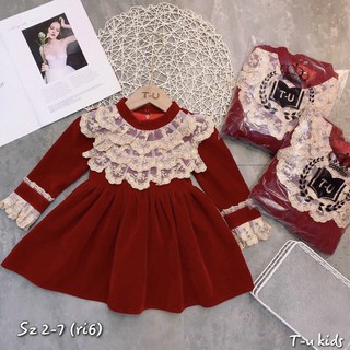 Váy nhung cổ 3 tầng ren bé gái