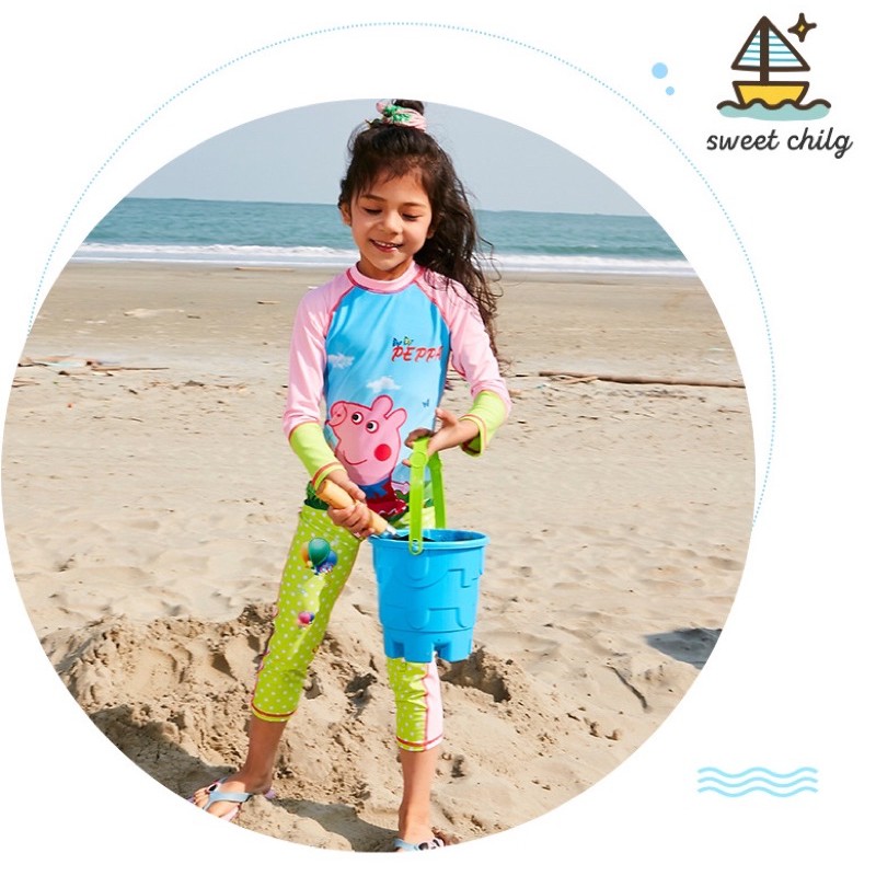 Bộ bơi bé gái liền quần họa tiết heo peppa.Hàng QC