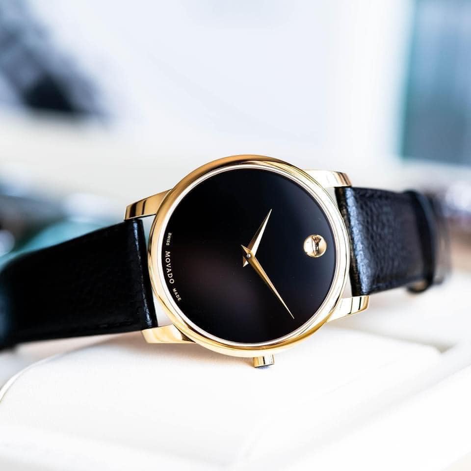 Đồng Hồ Nam Movado Museum Classic Black Dial Yellow Gold PVD 0607014