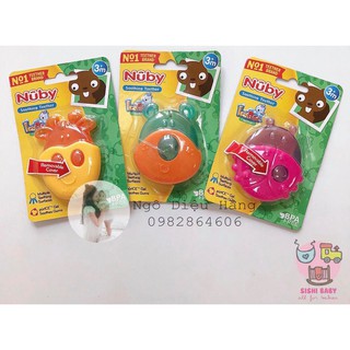 Ngậm nướu hình quả con thú yêu Nuby