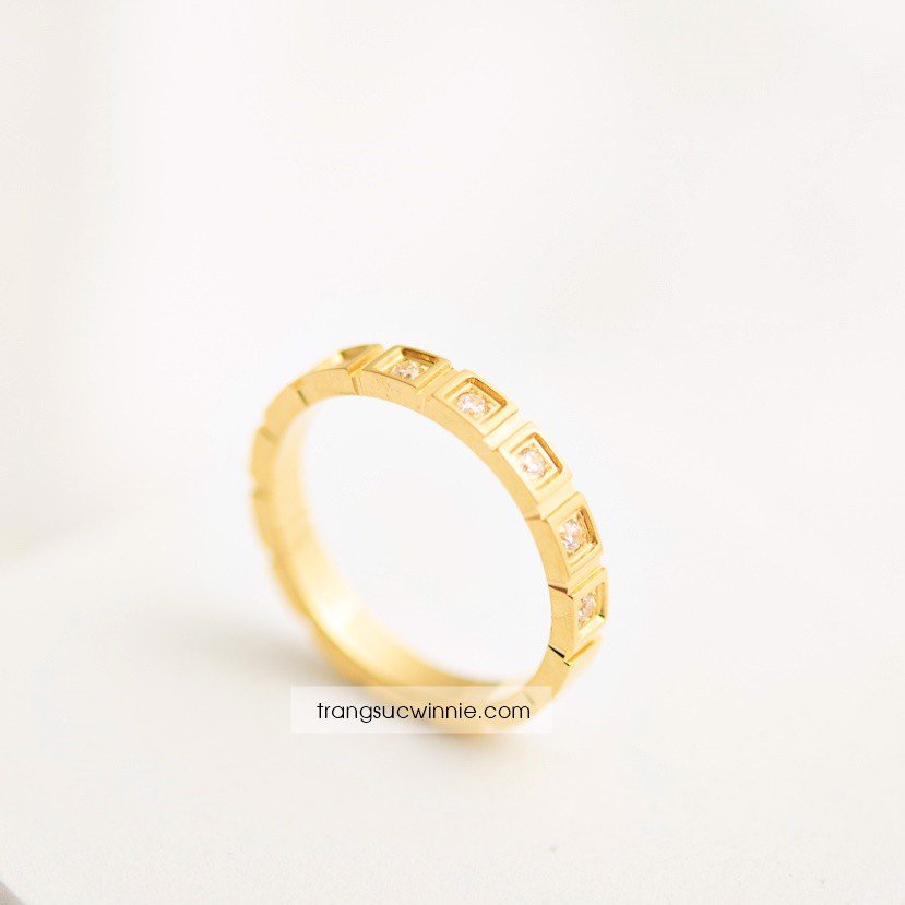 Nhẫn nữ titan Hipster M
