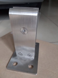 Trụ lan can kính Sus 304