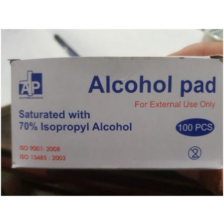 Cồn khô bông tẩm cồn tiệt trùng (Alcohol Pad)