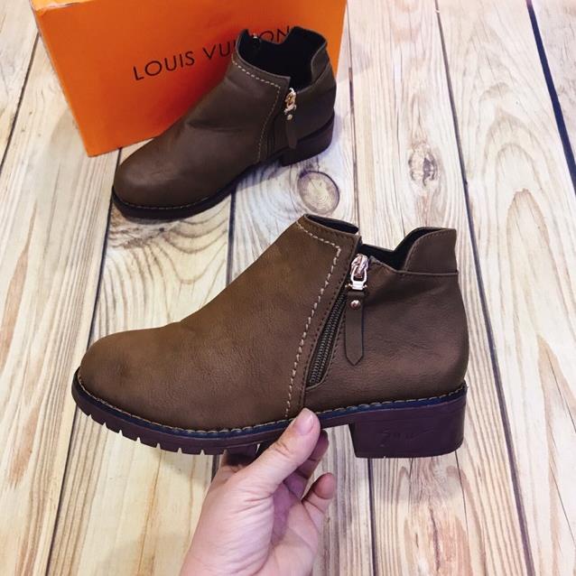 Boot cổ thấp đế 3cm khoá cạnh ảnh thật . SALE 20% ' < .