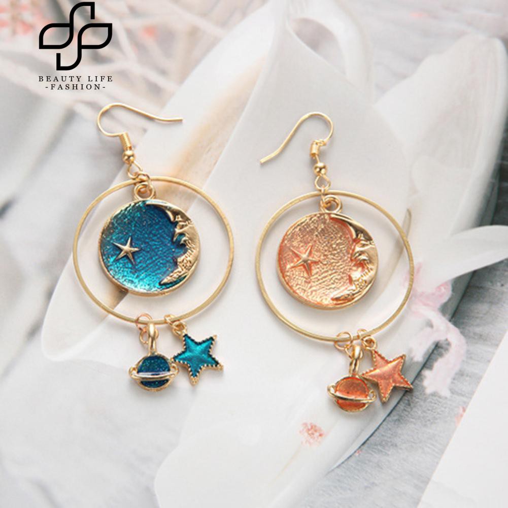 Đôi khuyên tai phong cách vũ trụ đáng yêu