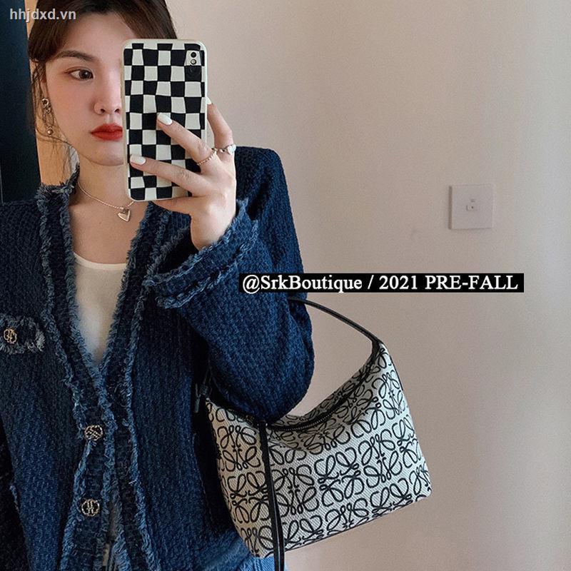 Áo Khoác Denim Dáng Ngắn Phối Tua Rua Màu Xanh Dương Nhạt Phong Cách Retro Pháp Sang Trọng Thời Trang Xuân Thu Cho Nữ 2021 (Có Cột Số 4)