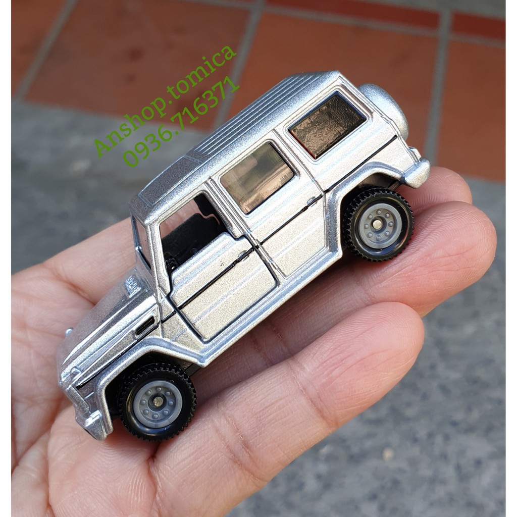 Mô hình siêu xe Mercedes mở được cửa tomica Nhật Bản No35 (Có Hộp)