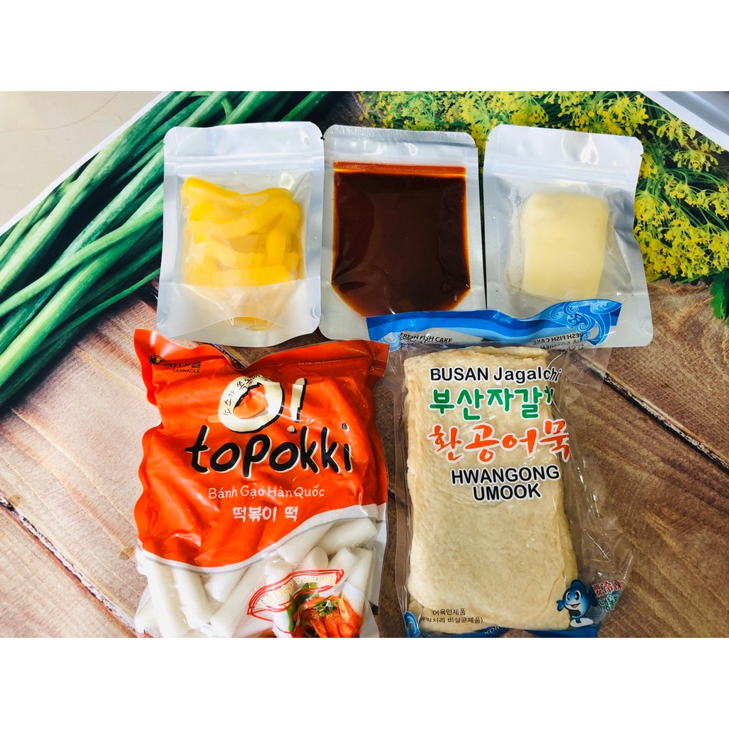Combo bánh gạo cay kiểu mới nhất ( 500g bánh gạo, sôt, Chả cả 450g, Phô mai, củ cải vàng)