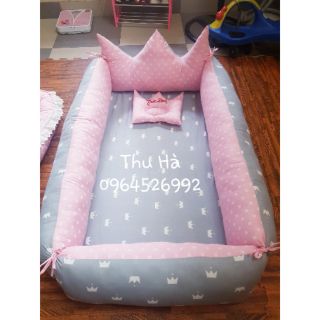 Set nôi vương miện và gối thêu tên