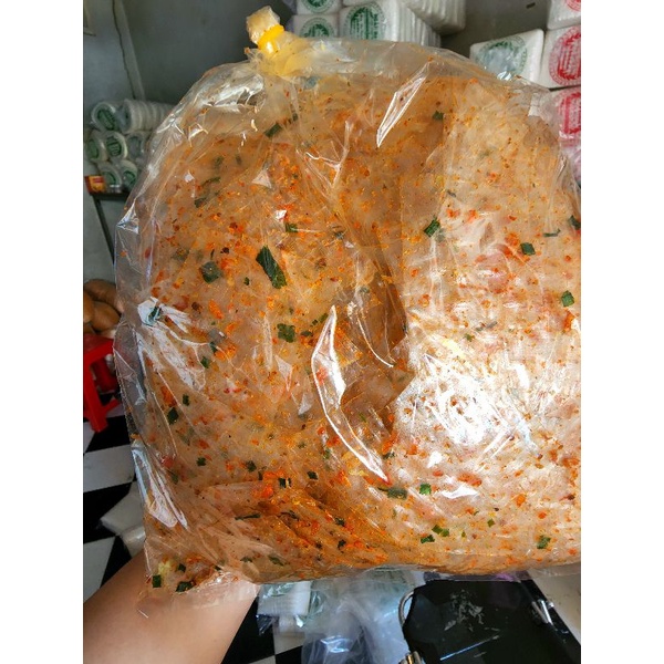 Bánh tráng trộn tôm vuông gói 500g Ngân Hà siêu rẻ