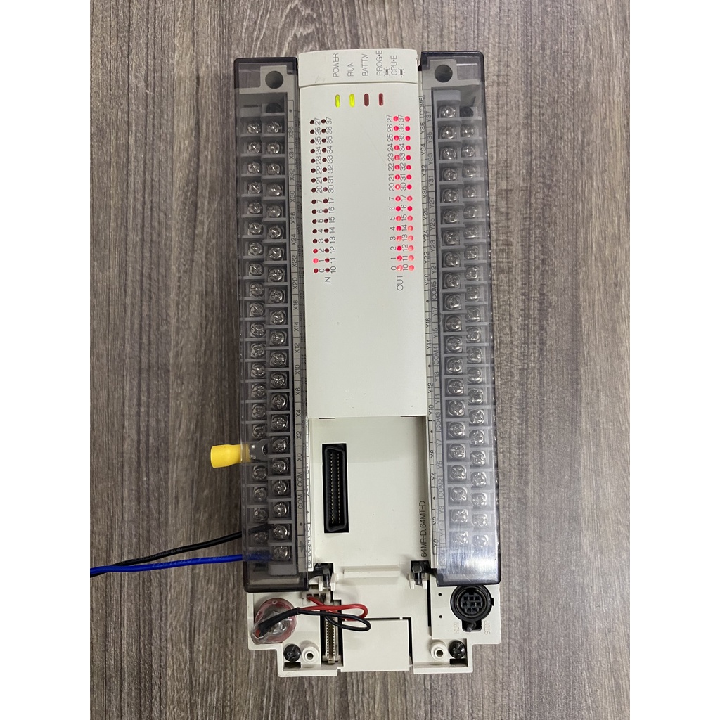 PLC  MITSUBISHI  FX2N-64MR-ES/UL  nguồn 220v ngõ ra RELAY 64I/O tháo máy