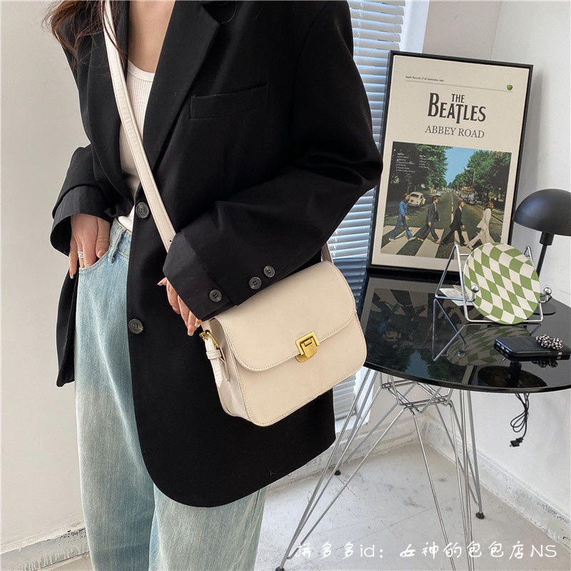 Túi xách basic khuy vàng đeo vai đeo chéo,đi chơi mùa thu