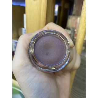 Phấn mắt dạng kem Cledepeau