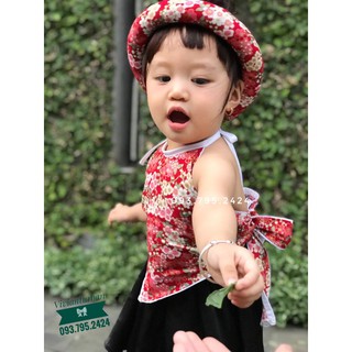 Yếm lụa đỏ ngày tết cho bé