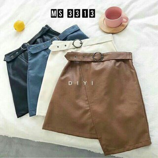 Chân váy da vạt lệch kèm đai khuy tròn loại 1