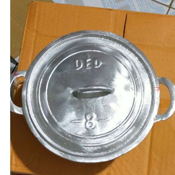 Nồi gang đúc khuân cát số 8 dk19cm