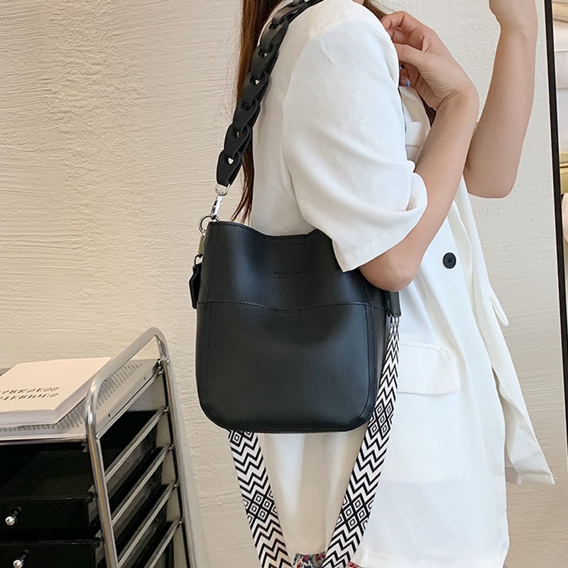 Túi Xách bucket Đeo Vai Thời Trang Cho Nữ