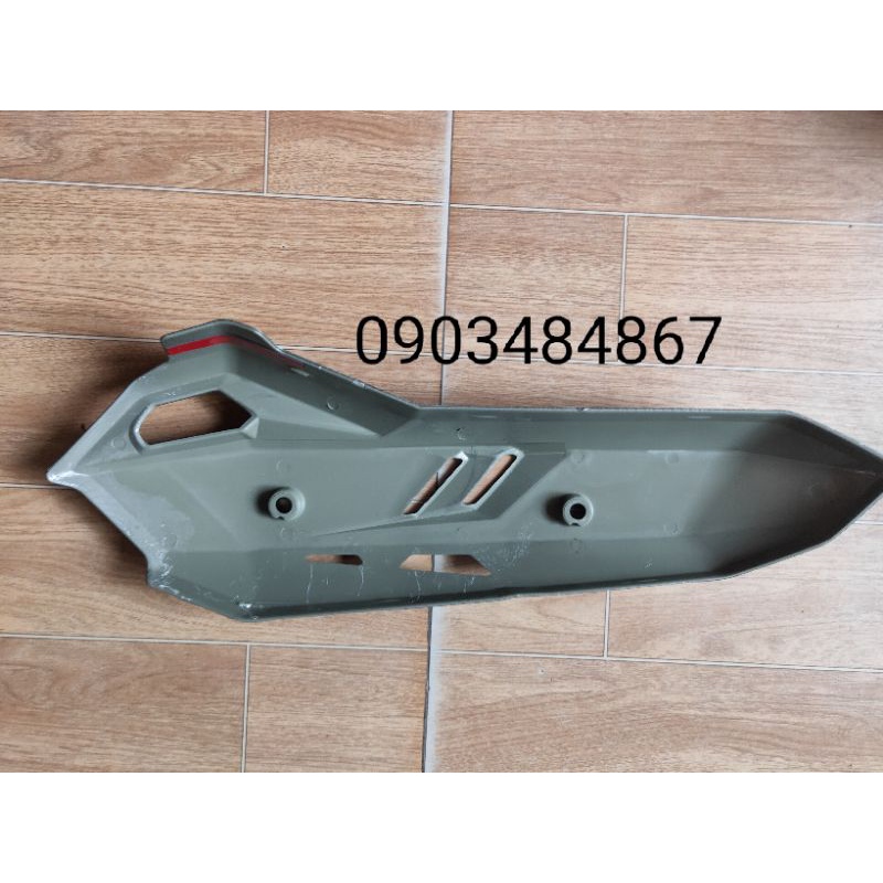 Ốp bô, ốp che pô vân carbon xe Air Blade AB 2020-2021