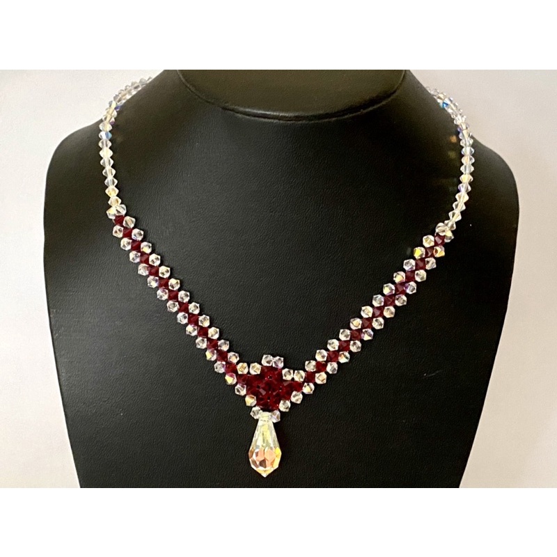 Vòng cổ pha lê Swarovski kiểu đơn giản dễ đeo