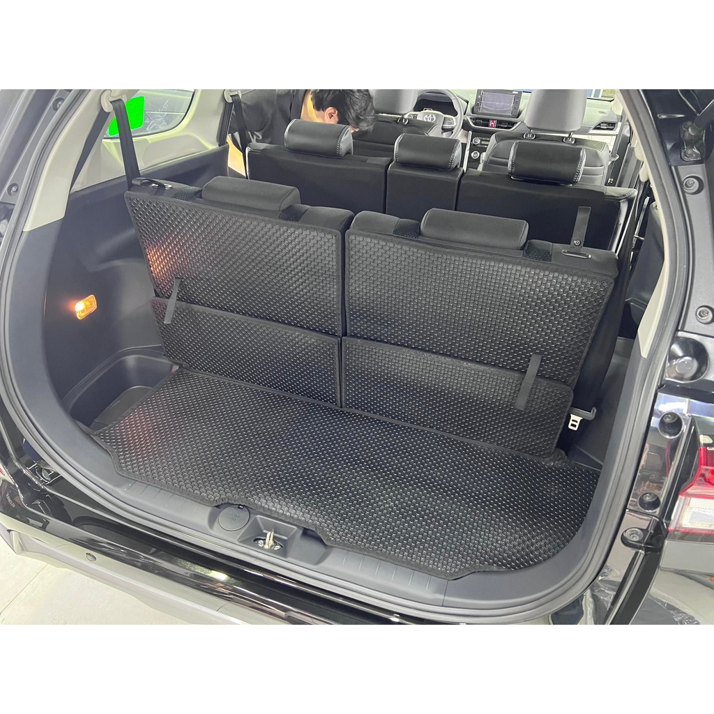 Thảm Lót Cốp và Ốp lưng ghế KATA Cao Cấp Cho Xe Toyota Veloz  - Không mùi, Không ẩm mốc, Dễ dàng vệ sinh