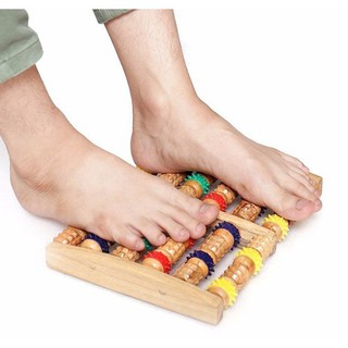 Dụng cụ massage chân gỗ-01