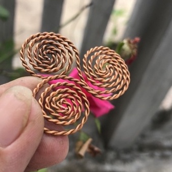 Vòng Triskelion Tránh Sóng Bức Xạ Điện Từ Dành Cho Laptop, Lò Vi Sóng, Tivi