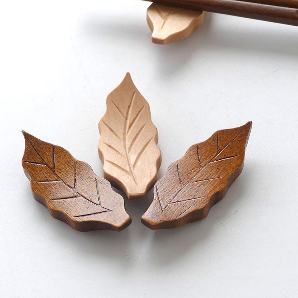 Giá Đỡ Muỗng Đũa Bằng Gỗ Tiện Dụng Cho Nhà Hàng
