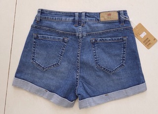 Quần short jeans