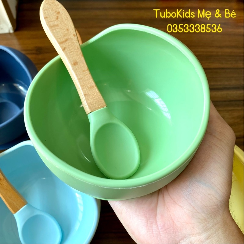 Bát Ăn Dặm Silicone Chống Đổ Kèm Thìa Cho Bé Tubokids