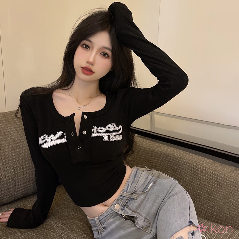 Áo Croptop Tay Dài Hoạ Tiết Chữ In Thiết Kế Đơn Giản Cho Phái Nữ
