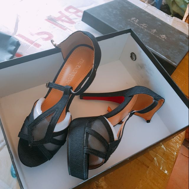 Sandal cao gót Quảng Châu