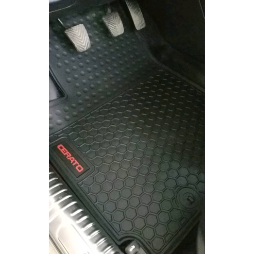 Thảm Lót Sàn Cao Su Cho Xe Kia Cerato 2019 đến 2022 Cao cấp -không mùi ,cao su đúc,vừa form xe