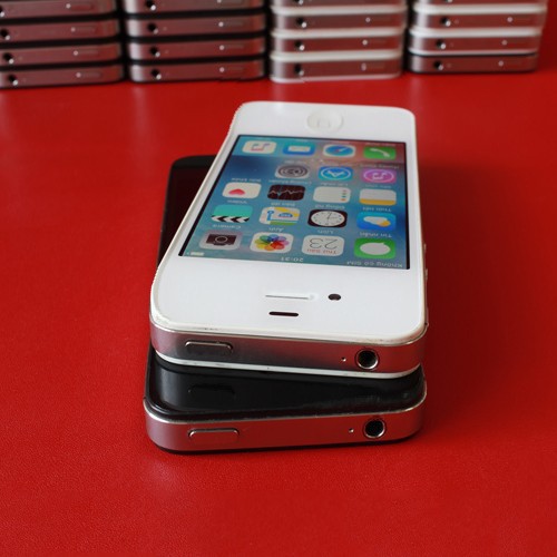 Điện thoại iPhone 4s phiên bản quốc tế chính hãng Apple. Tải sẵn ứng dụng | BigBuy360 - bigbuy360.vn