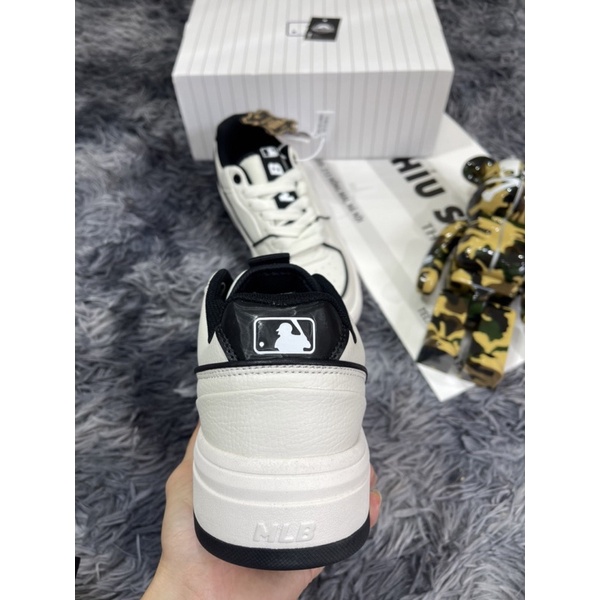 Giầy Thể Thao Sneaker Độn Đế MLB Chunky Liner White Black 2022 Best |Logo Sắc Nét|Gắn Chip