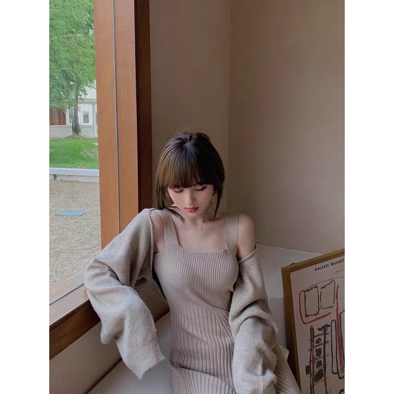 Váy yếm len 2 dây bản to QC