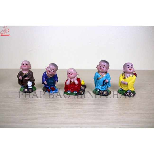 1 CHÚ TIỂU NHỰA 6CM (Hơn 30 mẫu)